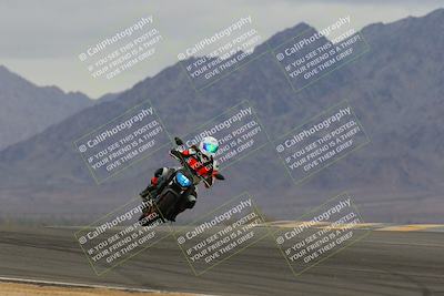 media/Jan-15-2023-SoCal Trackdays (Sun) [[c1237a034a]]/Turn 9 (2pm)/